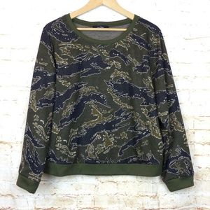 Forever 21 Digital Camo Light Sweatshirt Womens Plus 3X Olive Green Army